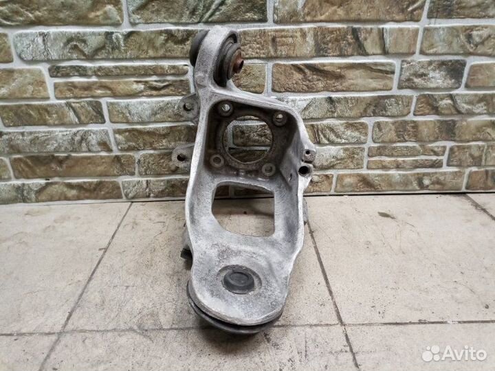 Кулак поворотный задний правый Bmw X5 E70 2012