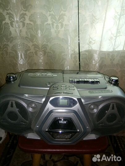 Магнитола vitek VT -3460