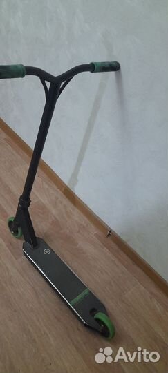 Трюковой самокат hipe