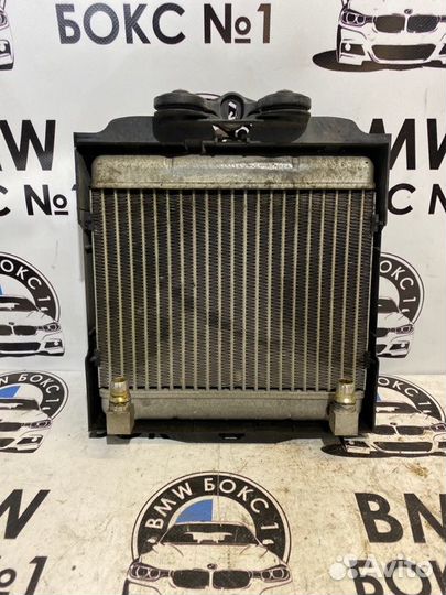 Дополнительный радиатор правый Bmw 5 F10 N55B30