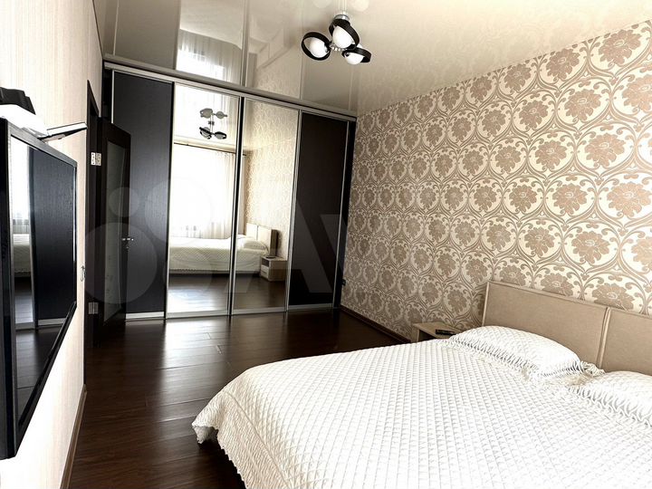 1-к. квартира, 40 м², 8/12 эт.