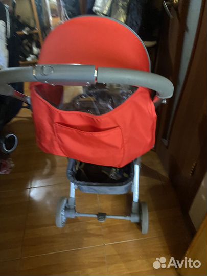 Прогулочная коляска