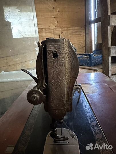 Швейная машинка