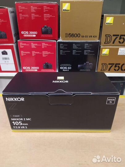 Nikon 105mm f/2.8 VR S Z MC Nikkor