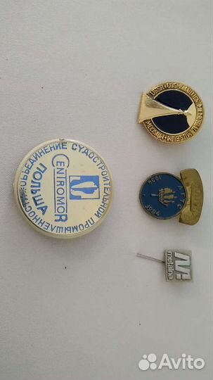 Винтажные значки времен СССР