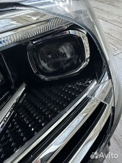 Фара левая на volkswagen polo