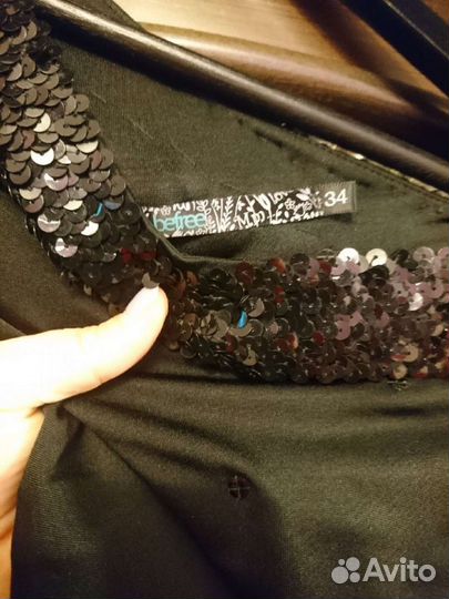 Вечернее платье