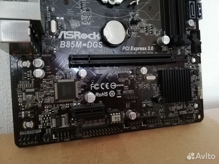 Материнская плата с процессором i3