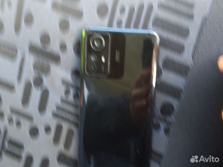 Xiaomi Redmi, 4 ГБ