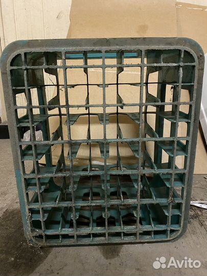 Ящик пластиковый для бутыло, СССР