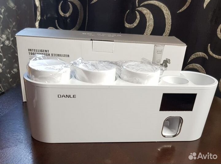 Держатель стерилизатор для зубных щеток уф Philips