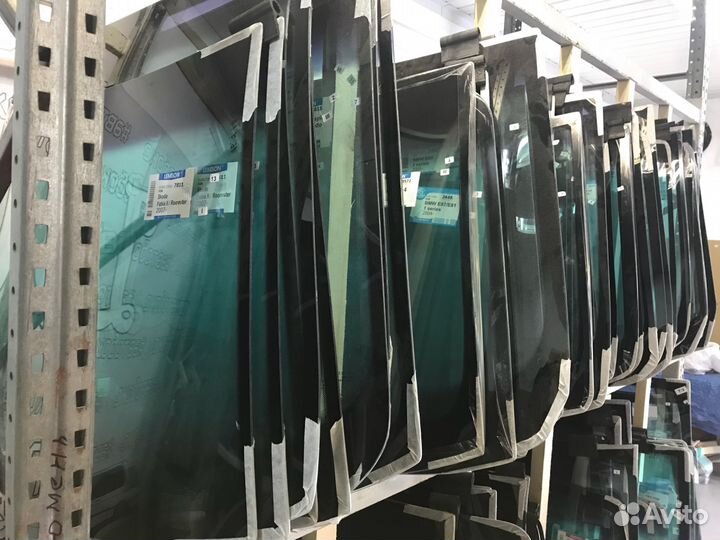 Лобовое стекло lexus RX350