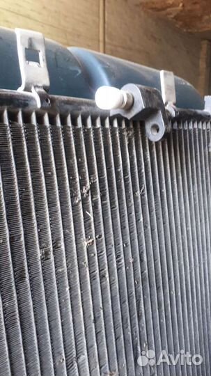 Радиатор кондиционера Audi Q5