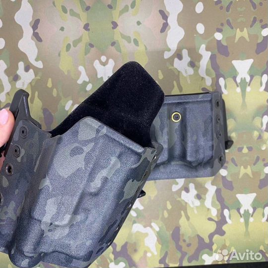 Кобура приталенная с фонарем+паучер в блэкмульт