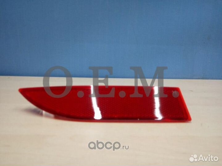 Отражатель правый Renault Logan 2 2014