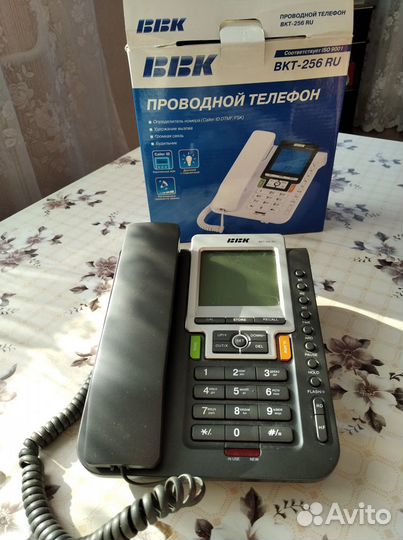 Телефонный аппарат с определителем