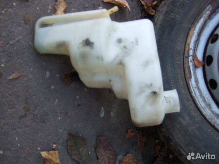 Бачок расширительный