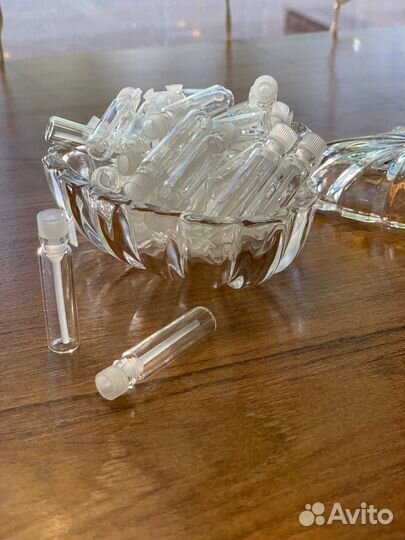 Продажа пустых флаконов для парфюма