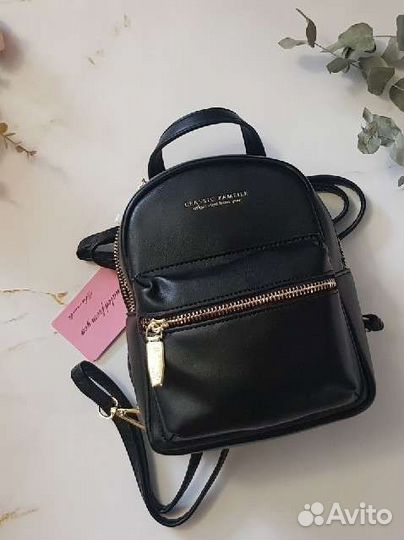 Женский рюкзак черный новый