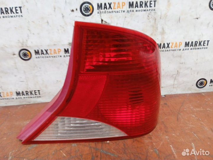 Фонарь задний Ford Focus 1 1998 прав. (б/у)