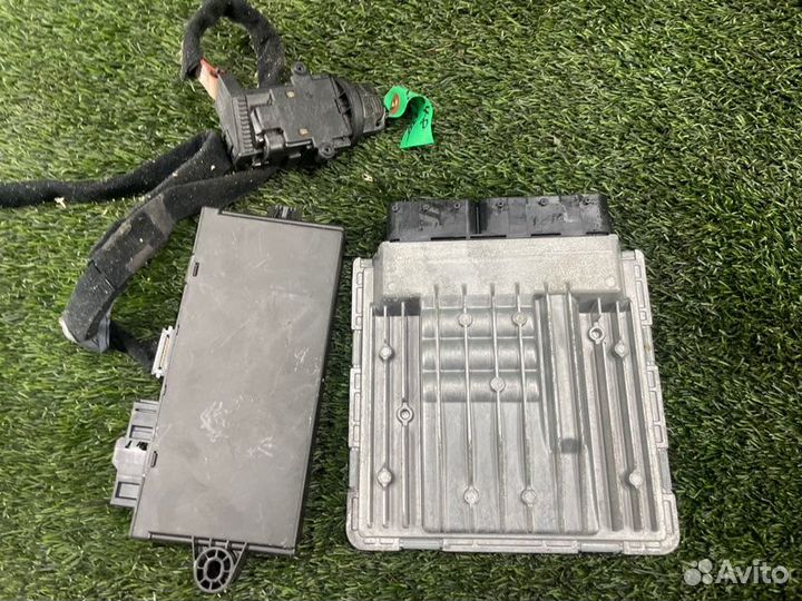 Комплект Cas Dme ключ Bmw 5 E60 N52B25 2008