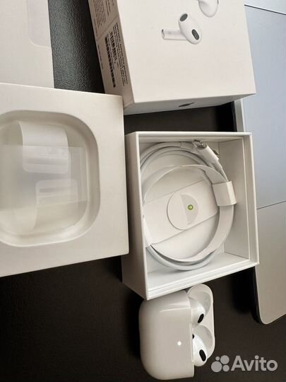 Беспроводные наушники apple airpods 3