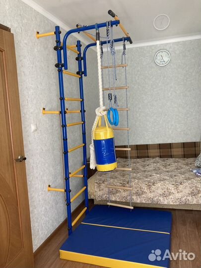 Шведская стенка с турником бу