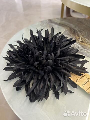 Цветок брошь из ткани