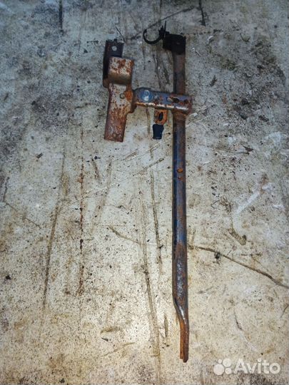 Кронштейн усилителя торпеды Mitsubishi Outlander 3