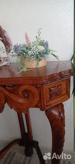 Консольный столик