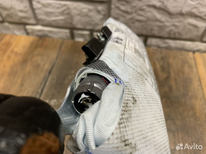 Skoda Karoq Подушка безопасности боковая правая