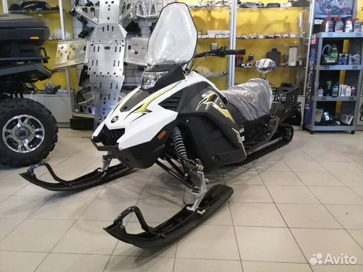 Снегоход stels Капитан S150 carbon