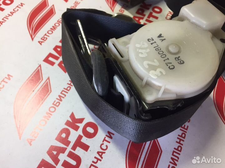 Комплект задних ремней для Mazda 3 BL