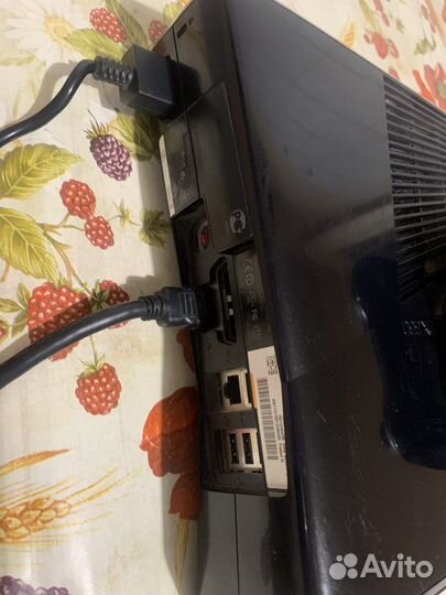 Xbox 360 slim -320гбпрошитый