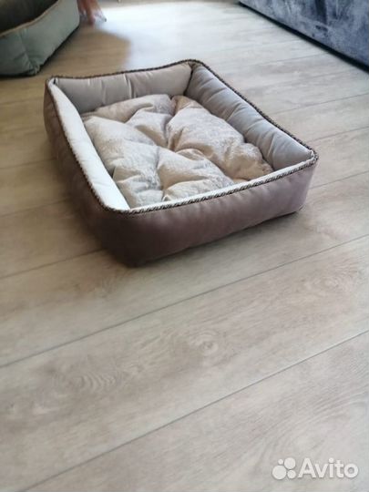 Лежаки для кошек и собак