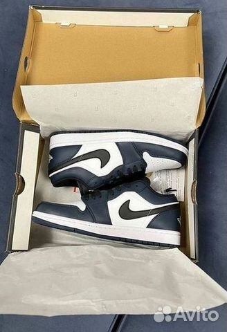 Air Jordan 1 Low 