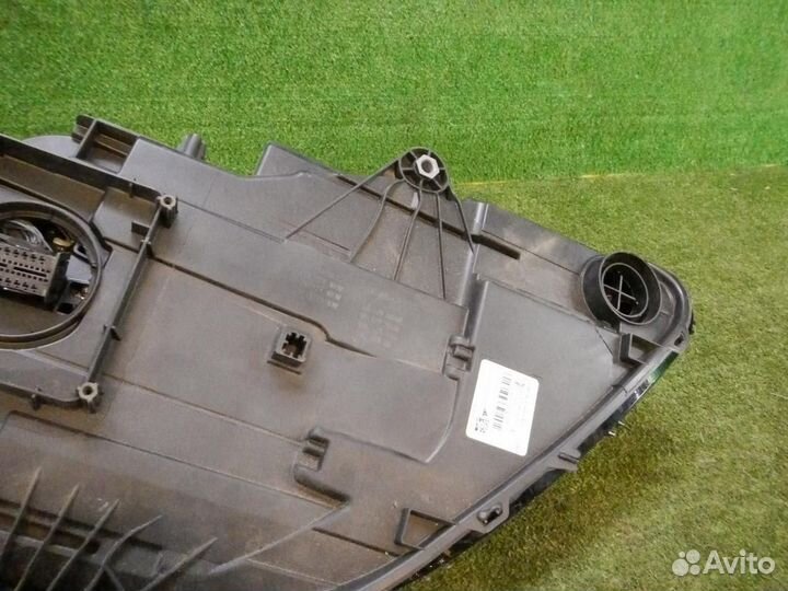 Фара левая Porsche Macan