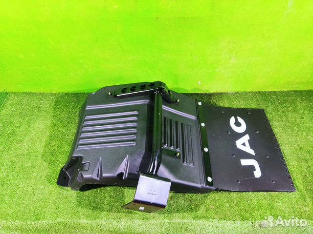 Брызговик правый в сборе JAC 120