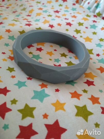 Молочный браслет из пищевого силикона, серый