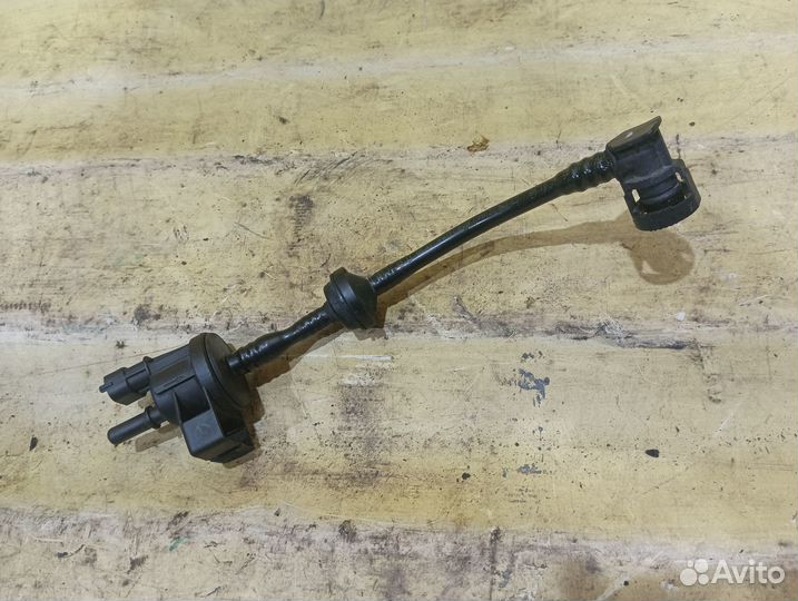 Клапан вентиляции топливного бака Opel Astra J