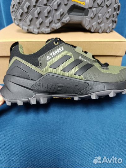 Кроссовки adidas terrex зимние