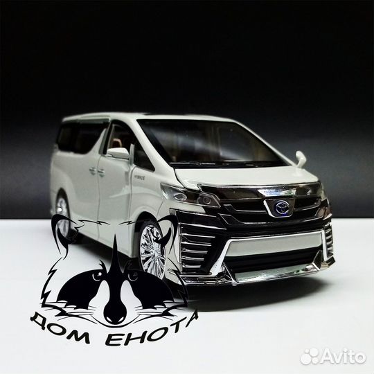Машинка Toyota Vellfire модель 1:24 Тойота Велфайр