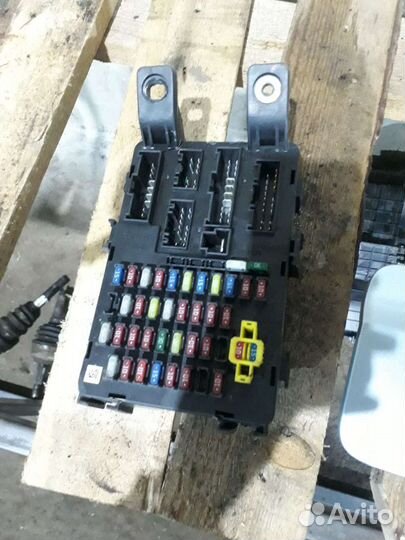 Блоки предохранителей верна+