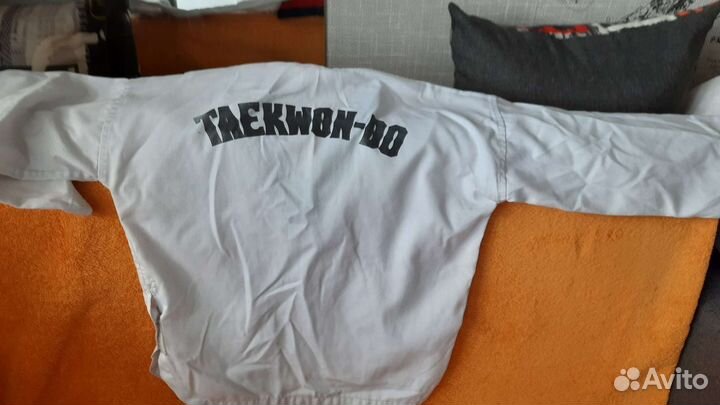 Форма для тхэквондо 120