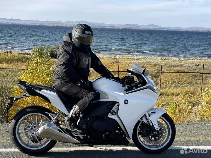 Honda vfr 1200 f