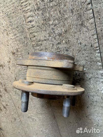 Подшипник ступичный Kia Sportage