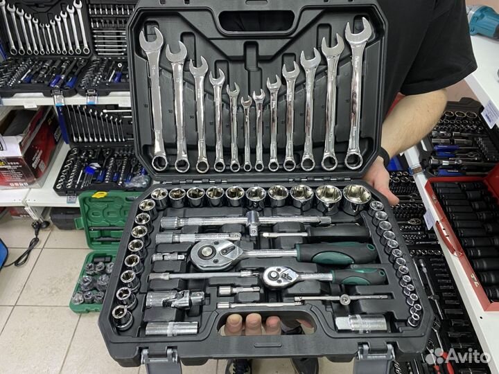 Набор инструментов tools 61 предмет.Новый