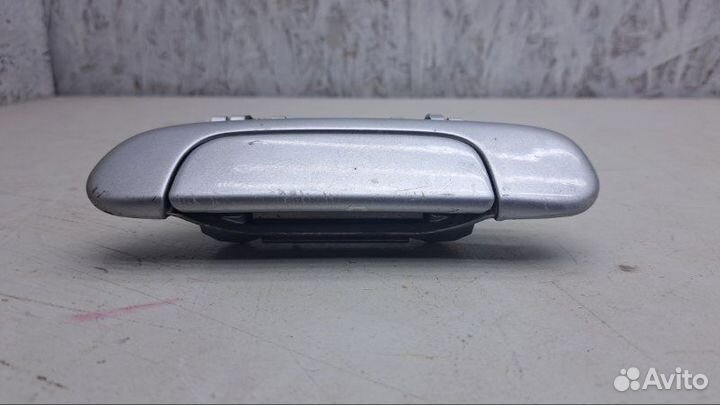 Ручка двери внешняя задняя левая Mazda Familia BJ