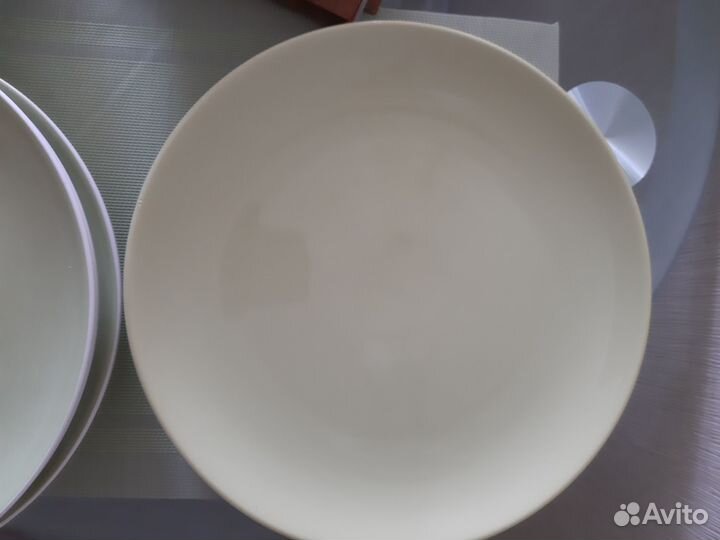 Тарелки IKEA новые