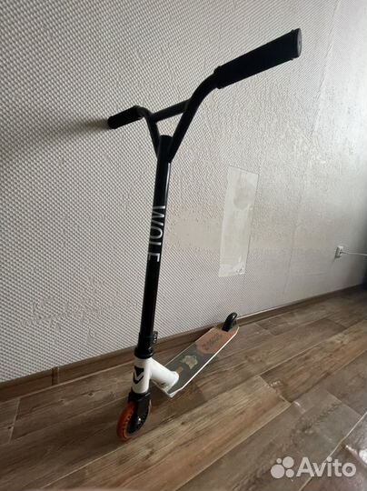 Трюковой самокат Novatrack wolf (110P. wolf.BGN9)